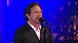 Eddie Vedder  Better Man  Late Show with David Letterman  05182015 [upl. by Notnyw261]