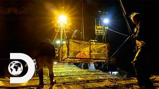 New Captain STEALS Sig Hansens Crab Pots  Deadliest Catch [upl. by Varuag]