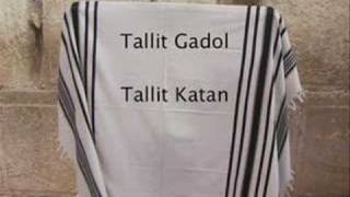 How to Put On a Tallit [upl. by Valaree]