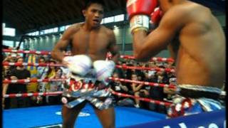 Buakaw VS Saenchai [upl. by Arber]