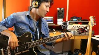 Davide Pezzin  dean town vulfpeck bass duesemberg cover [upl. by Lewiss]