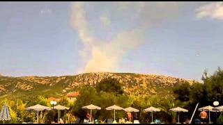 Planes put out fire in greece view from eryphilli apartments kefalonia [upl. by Iroak]