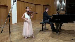 Katerina Mikhailova violin 10 Y [upl. by Madox]