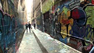 Street Art Graffiti Union Lane Melbourne  Steadicam Walking Tour [upl. by Herbst]