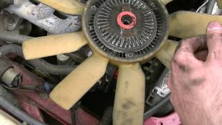 How to replace the fan clutch on a Mercedes M103 [upl. by Assilam601]