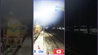 Indian Railway WDS 6AD DIESEL LOCOMOTIVE NDLS NewDelhi northernrailwaytradingdailyviralshortvideo [upl. by Lesslie]