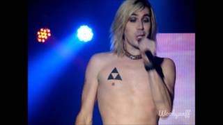 quotHavent Had Enoughquot  Marianas Trench live  Moncton NB November 20 2016 [upl. by Ynnam]