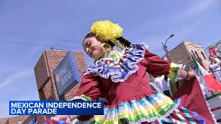 Hundreds of thousands turn out for Little Village Mexican Independence Day Parade [upl. by Alikahs]