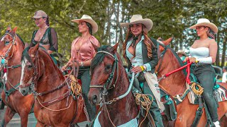 Increíble CABALGATA en Bugalagrande  Valle 🐴 COLOMBIA 2023 [upl. by Darrill725]