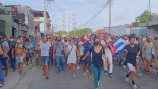 REBELIÓN en Cienfuegos Le Dan CANDELA a la Estatua de FIDEL CASTRO Ultimas Noticias de Cuba Hoy [upl. by Elsa]