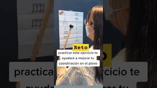 MEJORA TU CORDINACIÓN EN EL PIANO 🎹💡 piano pianistas shortvideos videoviral [upl. by Adnamar]