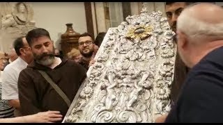 Foggia processione della Madonna dei Sette Veli rientro in Cattedrale [upl. by Keraj]