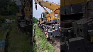 XCMG CRANE FAILS  DANGEROUS HEAVY EQUIPMENT FAILS  TRUCK CRANE FAILS liebherr heavyequipment [upl. by Pegasus]