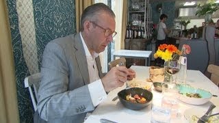 Peter Goossens is niet mals voor de sfeer in Gent  Mijn Popuprestaurant  VTM [upl. by Konstantine]