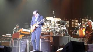 Joe Bonamassa  Love Aint A Love Song  Mitsubishi Electric Halle  Düsseldorf  20140225 [upl. by Stoddard]