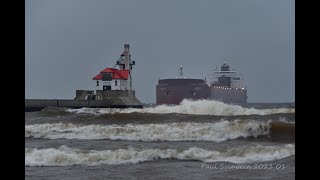 Following Seas guide the Paul R Tregurtha into Duluth for winter Layup  3 on the arrivals 11521 [upl. by Nissie251]