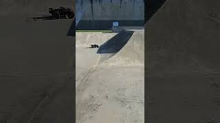 Session jump au skate park video automobile skatepark arrma rcfail funny jump [upl. by Paget848]