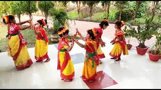 Aye Tobe SohochoriRabindra Nritya chotoder naachChildrens Dance Somlota [upl. by Nnoryt144]