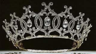 Tiaras Owned And Worn By The British Royal Family 🇬🇧🔝 [upl. by Omura119]