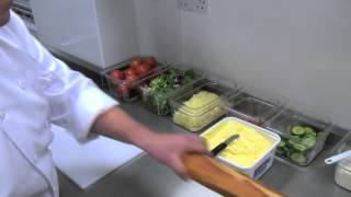 Food safety coaching Part 2 Keeping equipment separate [upl. by Trinl]