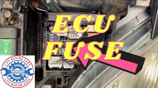 Toyota Yaris 2010 Petrol ECU Fuse Location [upl. by Ignacia]