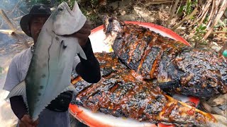 Mancing dan bakarbakar ikan berukuran jumbo [upl. by Nalaf]