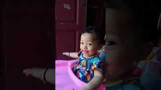 makanbuahnaga syahira 10bulan 5hari cute smartbaby [upl. by Gorton776]