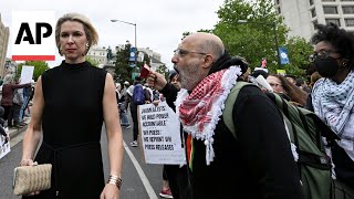 Chants of ‘shame on you’ greet guests arriving for White House correspondents’ dinner [upl. by Anaeli]