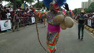 LECHONES DE SANTIAGO  DESFILE NACIONAL 2018 LOS DIOSES Y LOS TIRANOS [upl. by Hannahc780]