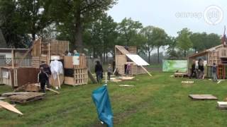 Kinderen bouwen met hout in Haarlo [upl. by Levan]