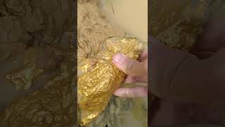 The river that produces gold nuggets goldhunter golddiscovery [upl. by Arikihs]