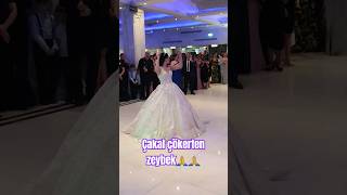 çakal çökerten zeybek gelin duman etti music zeybek music keşvet keşfetteyiz wedding shorts [upl. by Noissap]