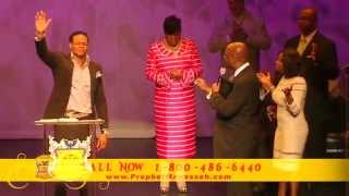 Manasseh Jordans Father begins to Prophecy over him Bishop Jordan [upl. by Tatianna]