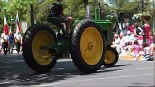 Vintage John Deere Tractor in the Doylestown Pennsylvania Memorial Day Parade [upl. by Aihseuqram393]