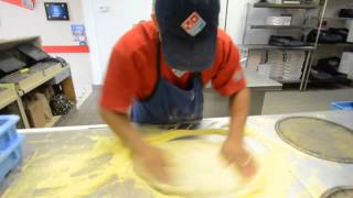 Dominos guy makes 3 Pizzas in 39 Seconds  Sarasota HeraldTribune [upl. by Sussman]