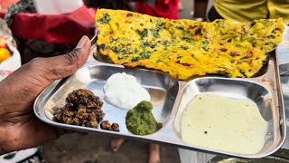 Kolhapur famous stall thalipeeth recipe near mahalaxmi templethalipeeth recipe in marathi [upl. by Annahoj]