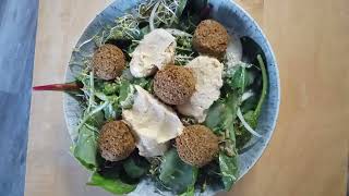 Falafel Salad cookiescorner [upl. by Kirven799]