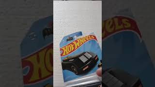 Carrinho Miniatura 164 Colecionável Hot Wheels HTB23 [upl. by Petra208]