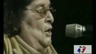 17 Mercedes Sosa  Déjame que me vaya [upl. by Otreblanauj]