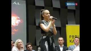 Vladimíra Skalová  Umírám s láskou Muzikál Romeo a Julie [upl. by Nalda]