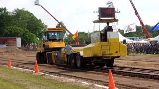 Caterpillar 65B tractorpulling [upl. by Albert]