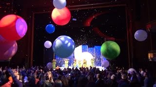 Slavas Snowshow Finale  Balls in Audience With Blue Canary Reprise at Dr Phillips Center [upl. by Yatnahs]