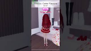 Dress to impress cake flavour round music dresstoimpress fashion cake roblox [upl. by Htebazil]