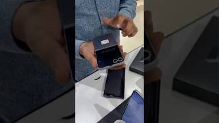 Samsung galaxy G Flip 6 Unboxing unboxing samsung samsunggalaxy tech shorts viralshort [upl. by Ardaed]