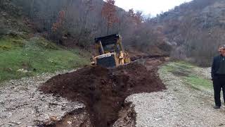 caterpiller d7 dozer ile yol yapım çalışması [upl. by Romona680]