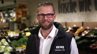 Christian Naumann ist REWE Kaufmann in dritter Generation und setzt auf regionale Produkte [upl. by Nnylaf]