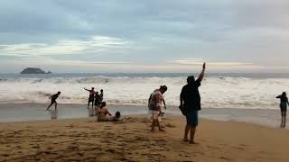 Atardecer en playas de Ixtapa Zihuatanejo [upl. by Einwahs189]