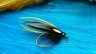 Tying the Kingsmill Wet Fly Variant with Davie McPhail [upl. by Etsirk112]