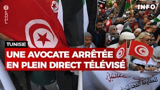 Tunisie  une avocate arrêtée en plein direct télévisé  RTBF Info [upl. by Victorie]