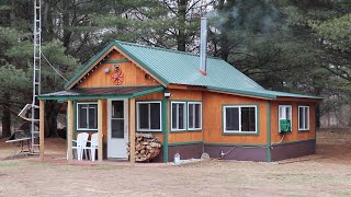 Best offgrid cabin Ive ever toured SEE WHY [upl. by Woermer]